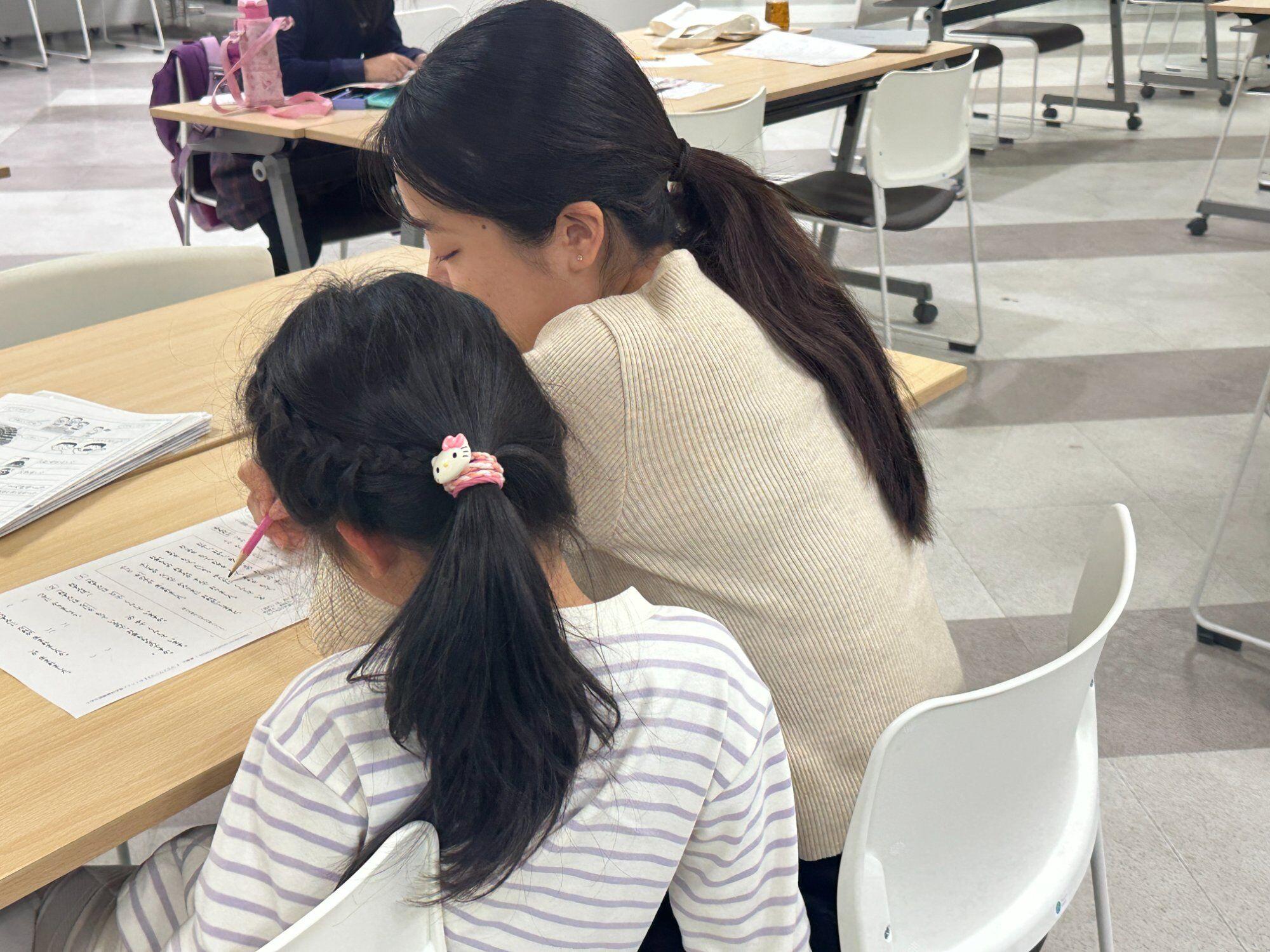 皆でかるたやゲームで遊んだり、日本の季節のお祭り一緒に楽しんだりすることもあります