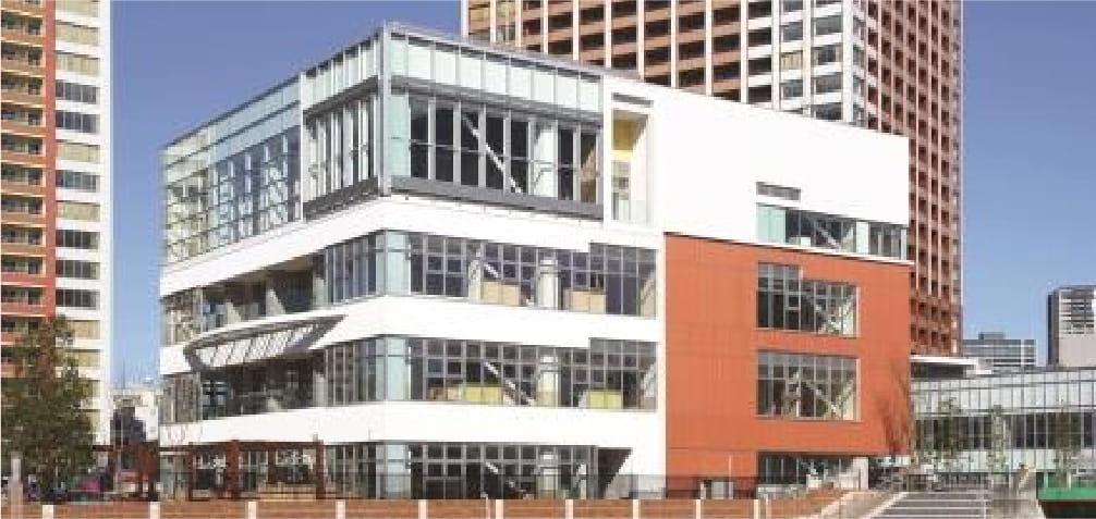 港区立芝浦アイランド児童高齢者交流プラザ