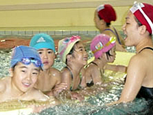 子どもの水泳クラス（0歳児親子～小中高校生）